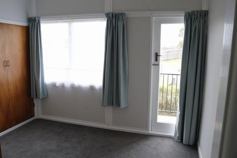 Photo of property in 18 Murch Place, Tawhero, Whanganui, 4500