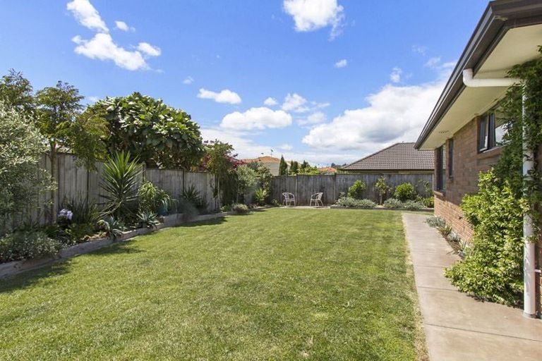 Photo of property in 13 Franshell Crescent, East Tamaki, Auckland, 2013