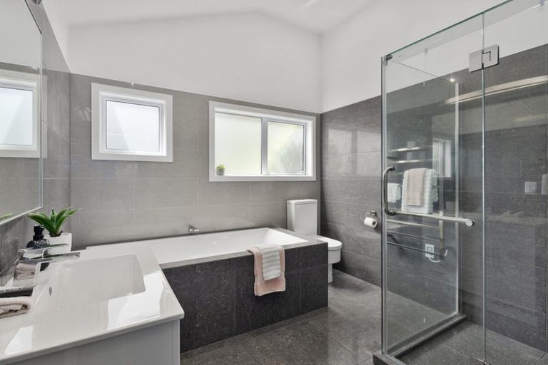 Photo of property in 179 Orangi Kaupapa Road, Northland, Wellington, 6012