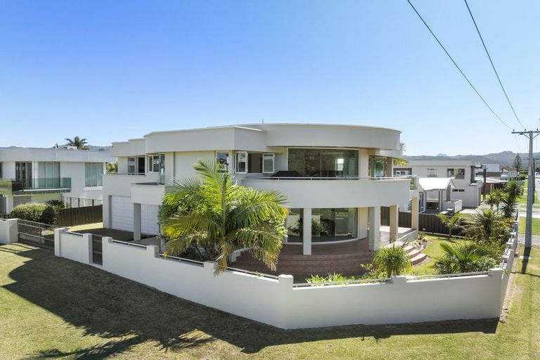 Photo of property in 301 Beach Road, Whangamata, 3620