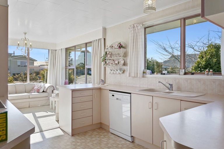 Photo of property in 63 Birch Street, Hilltop, Taupo, 3330