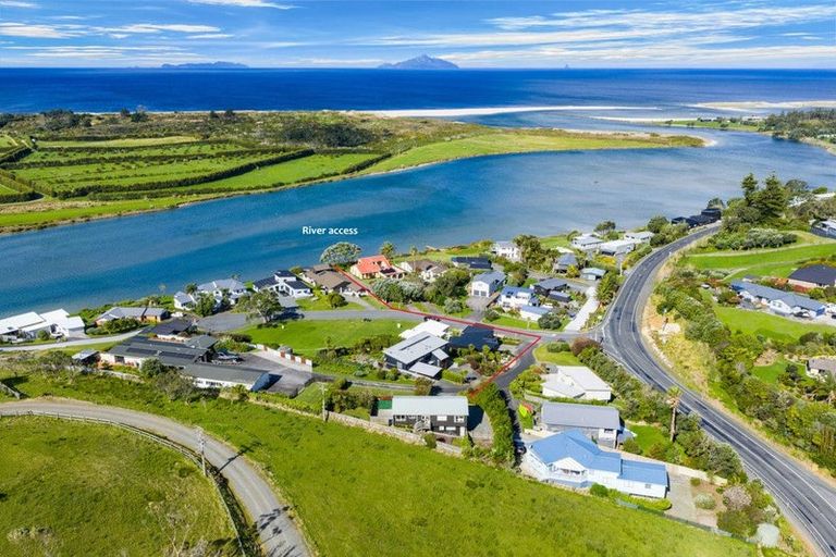 Photo of property in 7 Riverview Place, Waipu, 0582