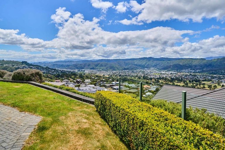 Photo of property in 11 Winifred Way, Belmont, Lower Hutt, 5010