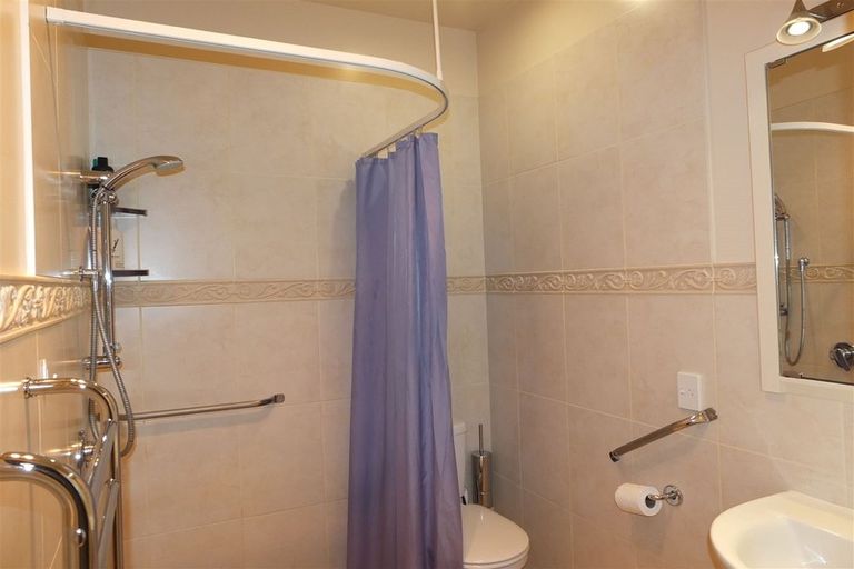 Photo of property in 16 Bidwill Street, Seaview, Timaru, 7910