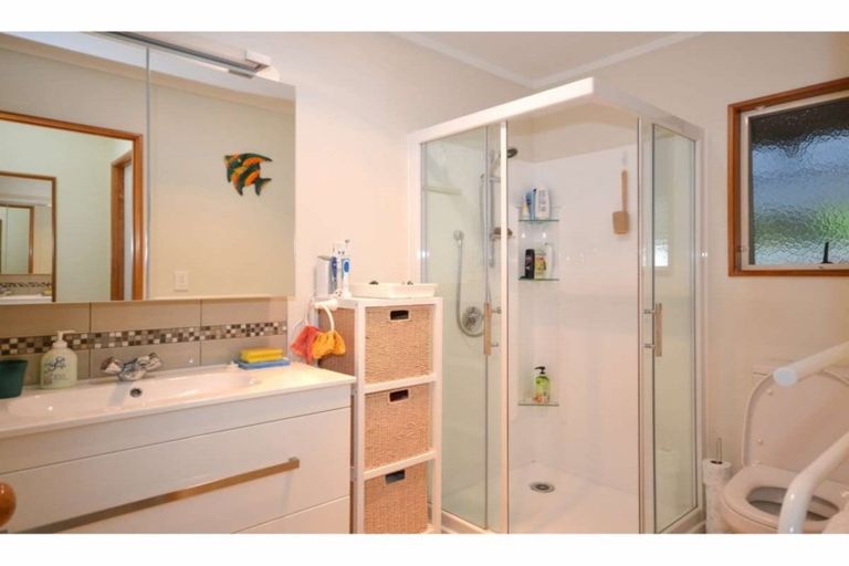 Photo of property in 19 Titoki Place, Kerikeri, 0294