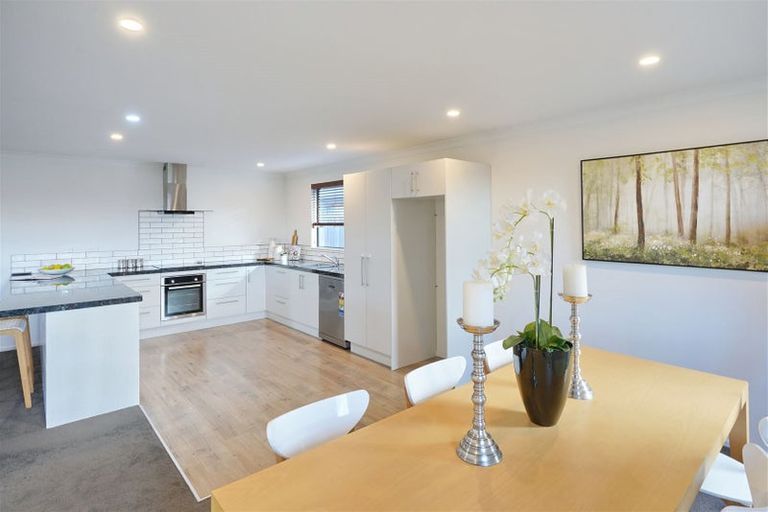 Photo of property in 9 Seaward Street, Pegasus, 7612