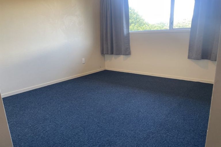 Photo of property in 1/15 Sandiacre Way, Browns Bay, Auckland, 0630