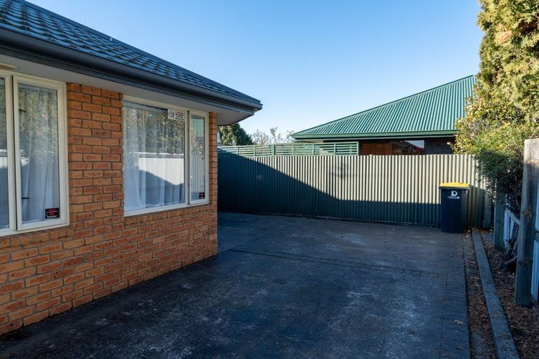Photo of property in 126 Clarence Street, Riccarton, Christchurch, 8011