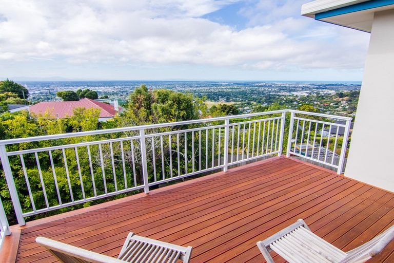 Photo of property in 103 Huntsbury Avenue, Huntsbury, Christchurch, 8022