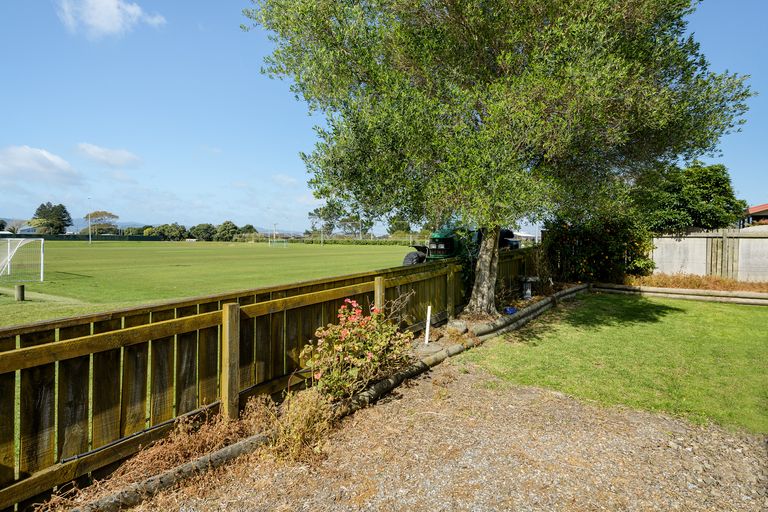 Photo of property in 10b Tui Street, Mount Maunganui, 3116