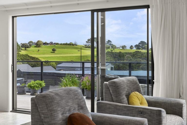 Photo of property in 5 Maataitai Road, Raglan, 3225