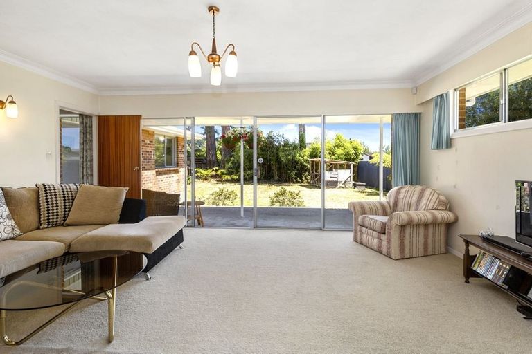 Photo of property in 30 Moeraki Road, Maoribank, Upper Hutt, 5018