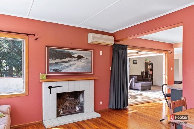 Photo of property in 53 Ocean View Road, Waihi Beach, 3611
