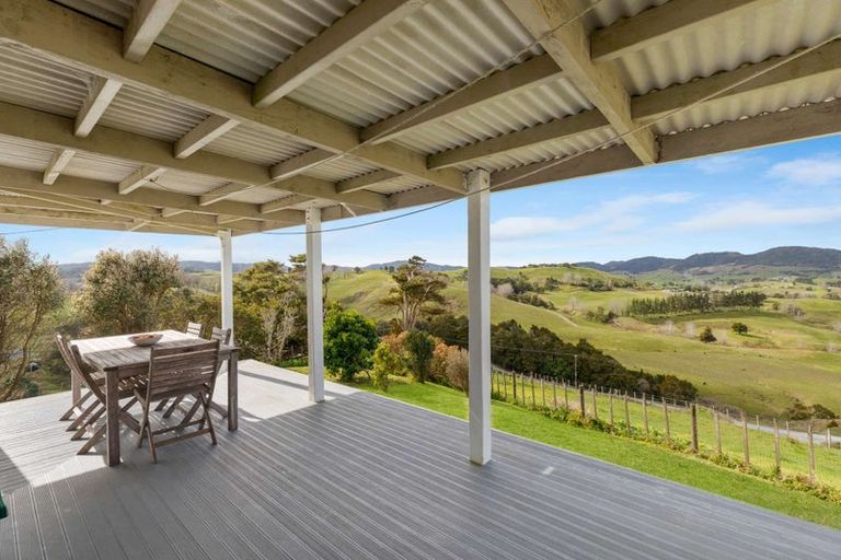 Photo of property in 24 Totara Rise, Maungaturoto, 0588