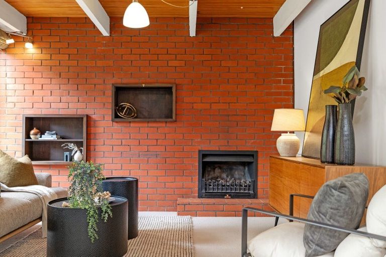 Photo of property in 11b Chevron Place, Ilam, Christchurch, 8041