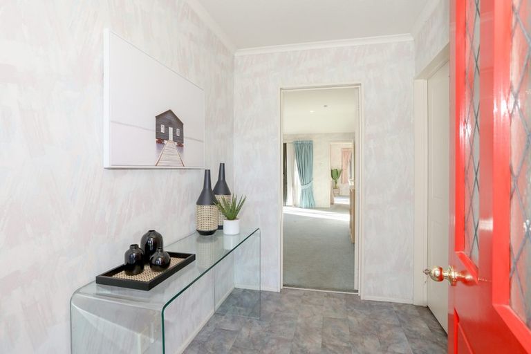 Photo of property in 11 Villa Grove, Ilam, Christchurch, 8041