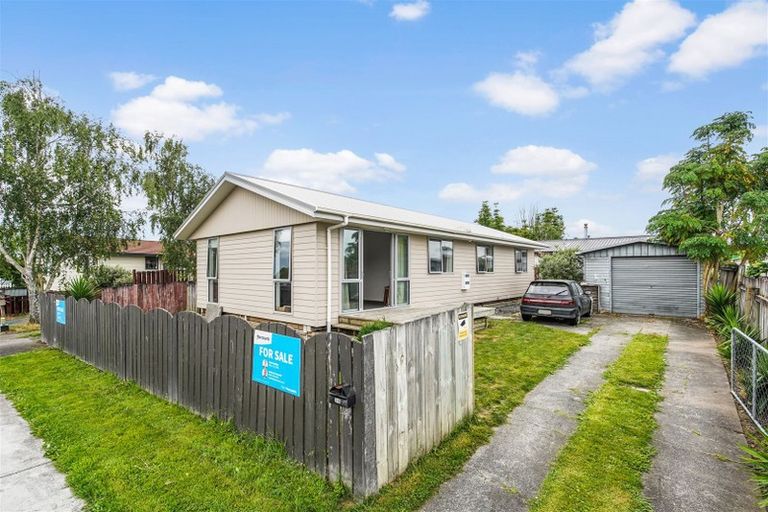 Photo of property in 24a Crawshaw Drive, Nawton, Hamilton, 3200