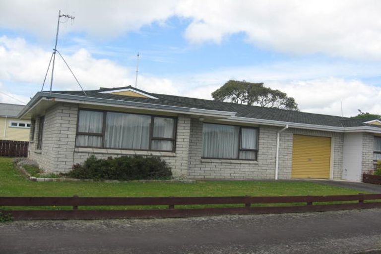 Photo of property in 5a Cambridge Street, Pahiatua, 4910