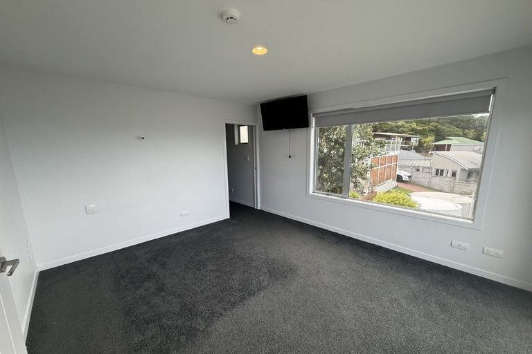 Photo of property in 18 Zita Avenue, Matakatia, Whangaparaoa, 0930