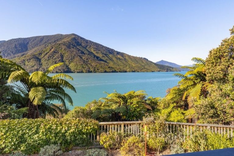 Photo of property in 600 Moetapu Bay Road, Moetapu Bay, Picton, 7282