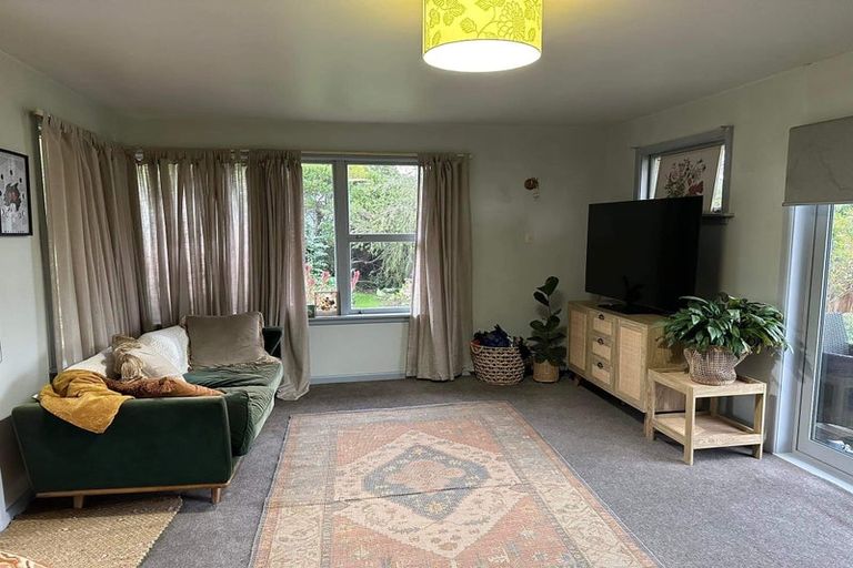 Photo of property in 138 High Street, Oxford, 7430