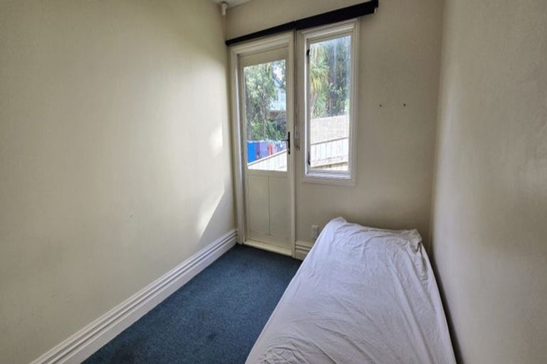 Photo of property in 3a Corlett Street, Johnsonville, Wellington, 6037