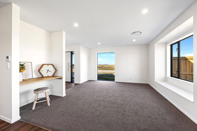 Photo of property in 76 Edgeworth Road, Darfield, 7571