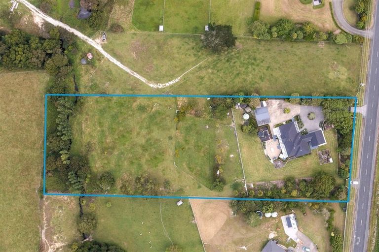 Photo of property in 490 Whitehills Road, Waitoki, Silverdale, 0994