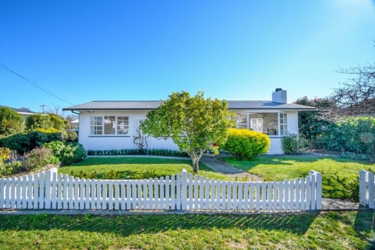 Photo of property in 2 Suter Street, Stoke, Nelson, 7011