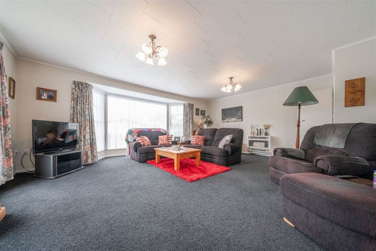 Photo of property in 11 Coronet Place, Awapuni, Palmerston North, 4412