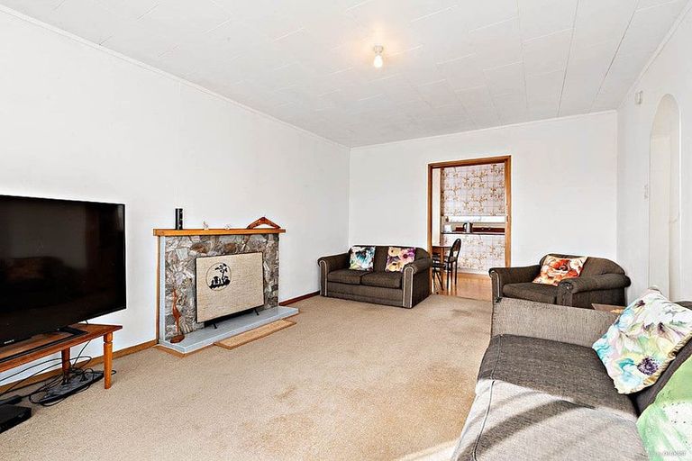 Photo of property in 8 Hope Farm Avenue, Pakuranga Heights, Auckland, 2010