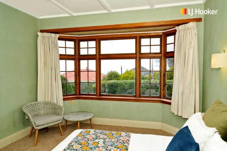 Photo of property in 98 Middleton Road, Kew, Dunedin, 9012