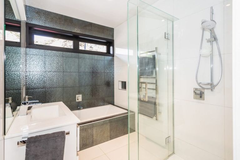 Photo of property in 39 Stoke Street, Sumner, Christchurch, 8081