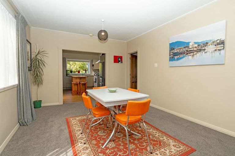 Photo of property in 133 Russell Street, Westport, 7825