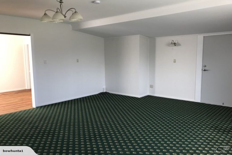 Photo of property in 3 Curling Crescent, Onekawa, Napier, 4110