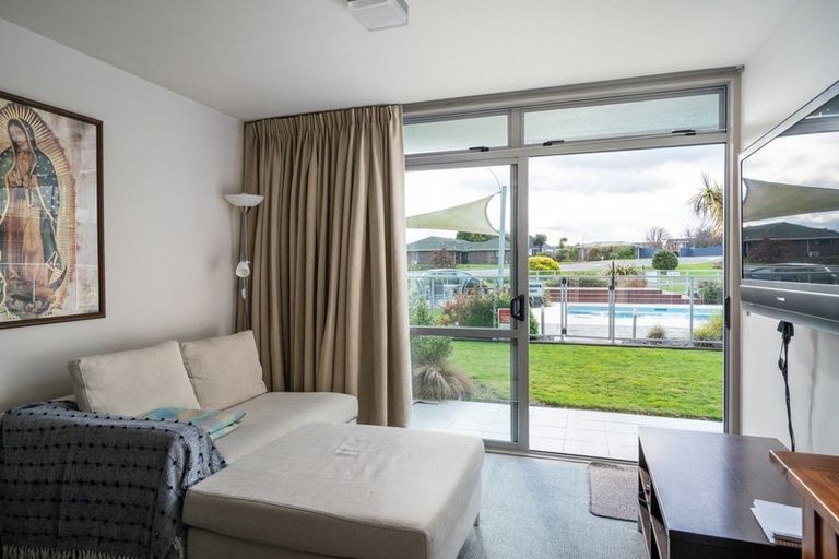 Photo of property in 8/300 Lake Terrace, Two Mile Bay, Taupo, 3330