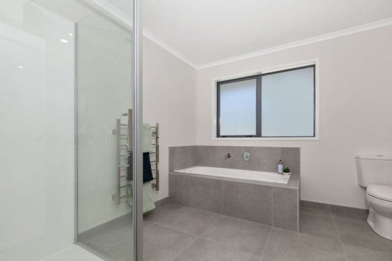 Photo of property in 15 Downer Access Road, Kaukapakapa, 0873