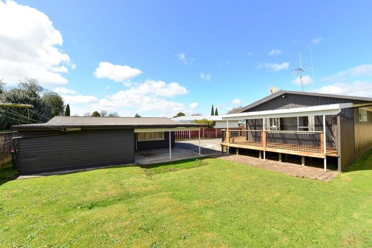 Photo of property in 32 Northolt Road, Fairview Downs, Hamilton, 3214