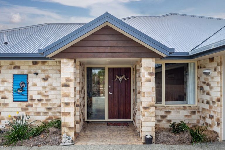 Photo of property in 395 Claremont Road, Claremont, Timaru, 7974