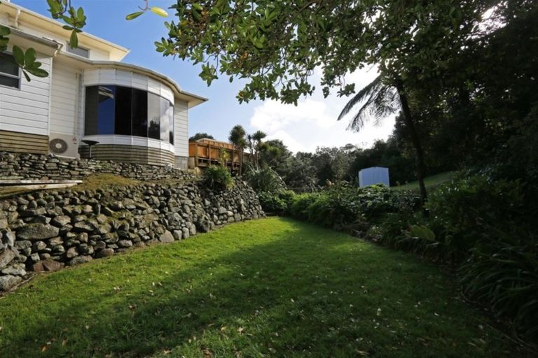 Photo of property in 11 Dieffenbach Street, Opunake, 4616