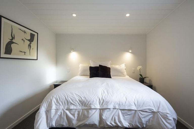 Photo of property in 32 Flynn Lane, Arrowtown, 9302