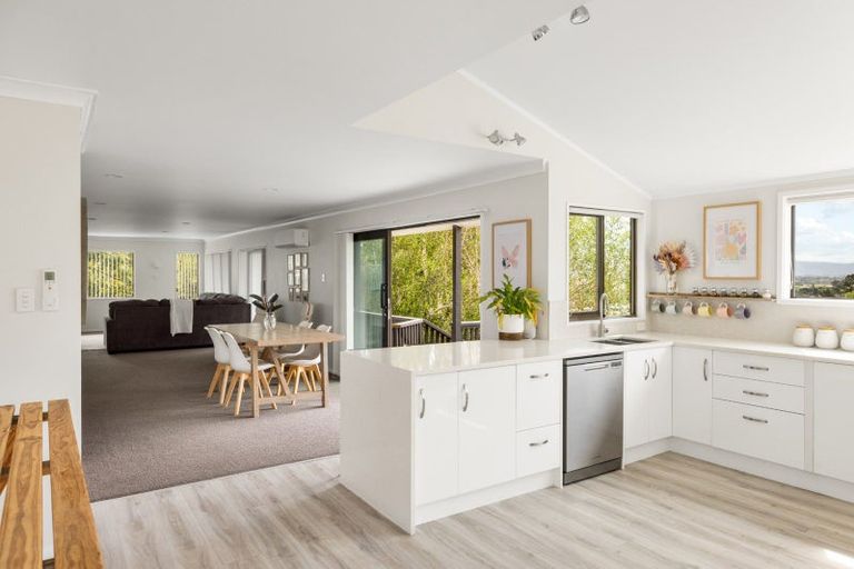 Photo of property in 143 Bellevue Road, Brookfield, Tauranga, 3110