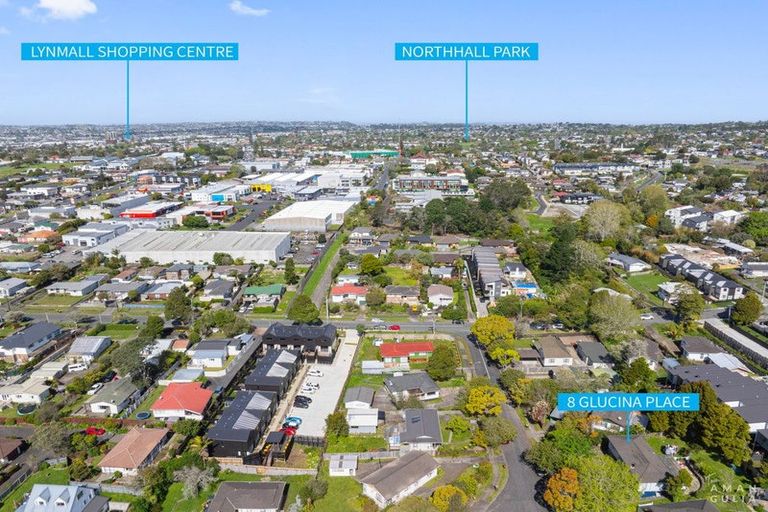 Photo of property in 8 Glucina Place, Glen Eden, Auckland, 0602