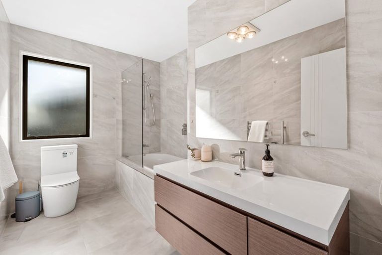 Photo of property in 14 Parkview Drive, Gulf Harbour, Whangaparaoa, 0930