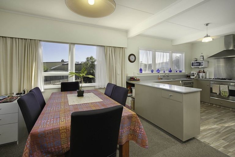 Photo of property in 5 Cobham Crescent, Stoke, Nelson, 7011