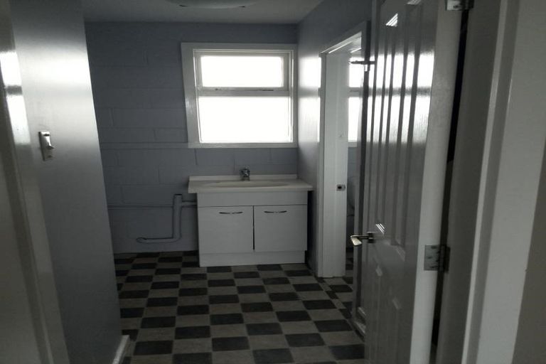 Photo of property in 3/267 Pages Road, Wainoni, Christchurch, 8061