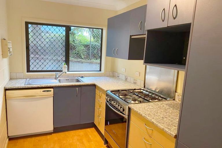 Photo of property in 23 Mountbatten Avenue, Hillcrest, Auckland, 0627