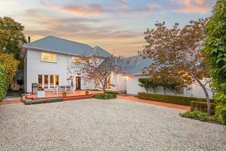 Photo of property in 90 Murray Place, St Albans, Christchurch, 8014