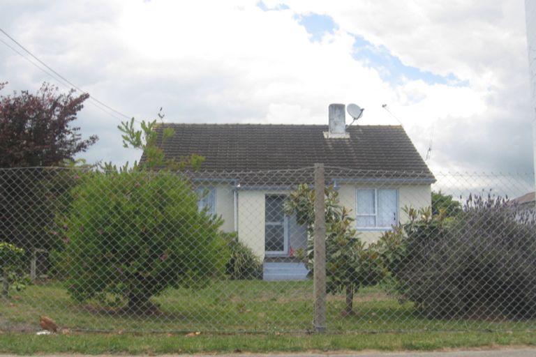 Photo of property in 14 Station Road, Te Puke, 3119