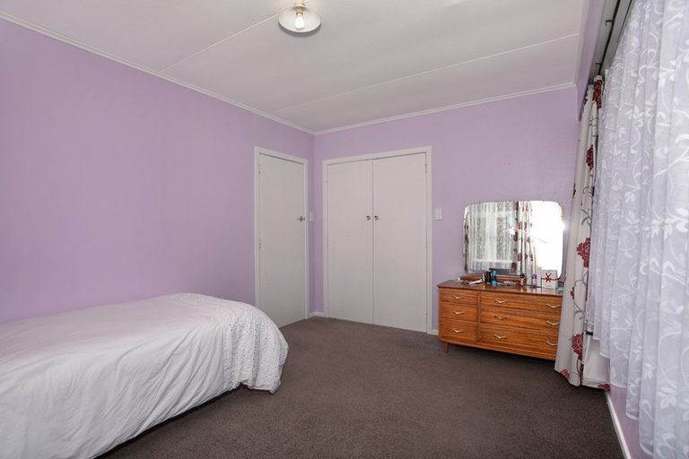 Photo of property in 1 Oaklea Avenue, Marton, 4710